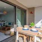 Maikran Seasonal San Juan Bachside Daire